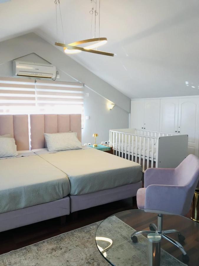 Beautiful Maisonette With A View To The Mountains And The Sea Agia Marina  Bagian luar foto