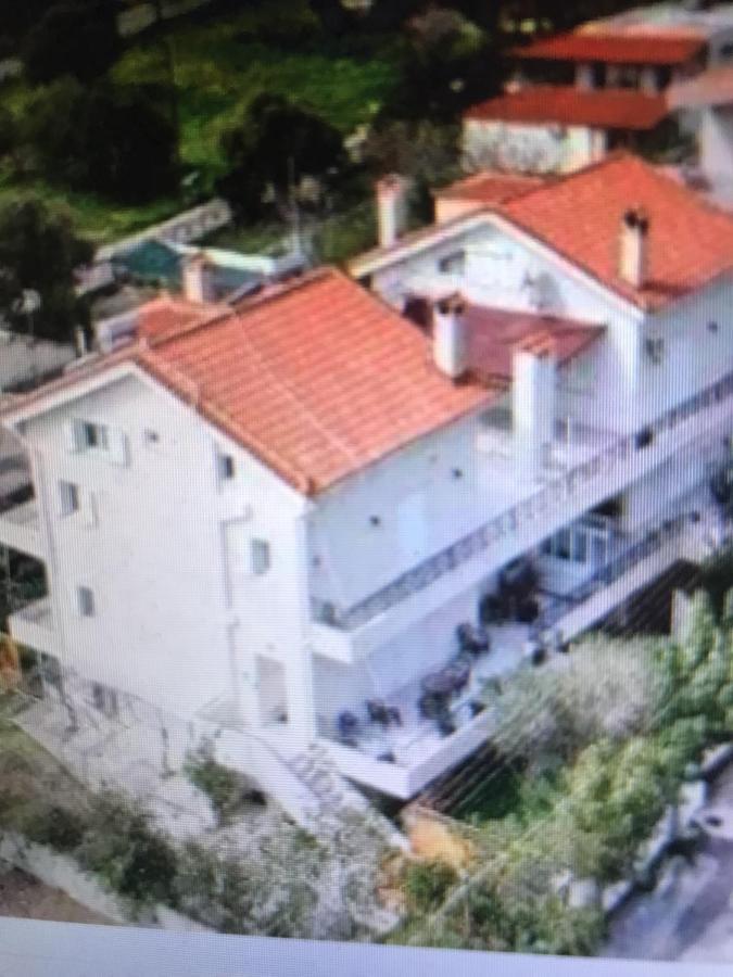 Beautiful Maisonette With A View To The Mountains And The Sea Agia Marina  Bagian luar foto