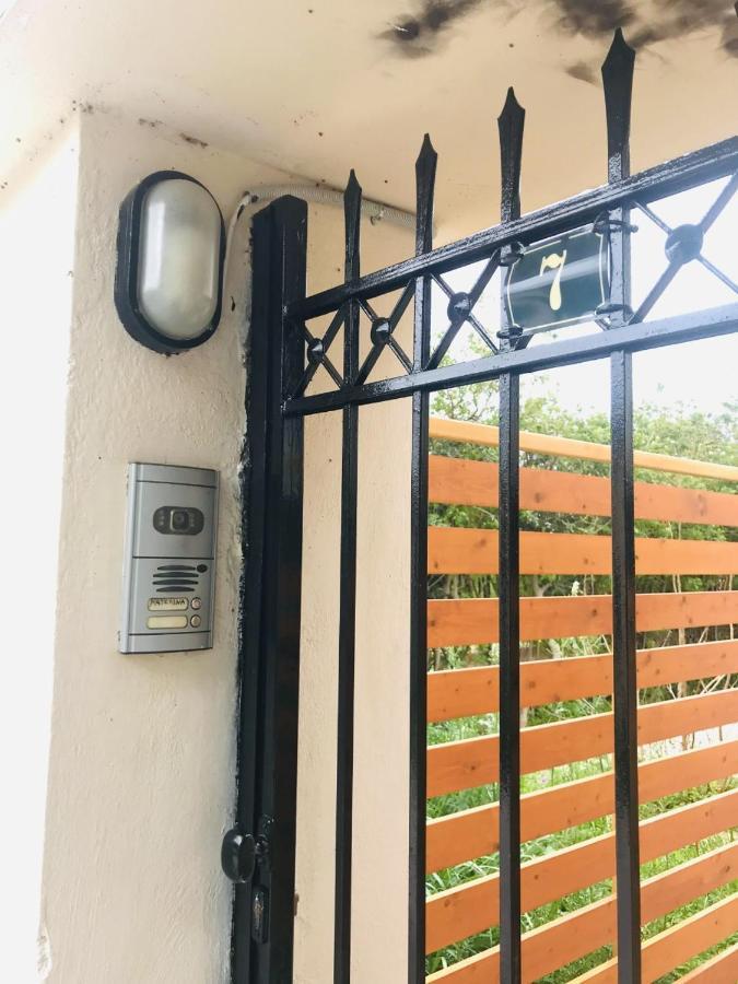 Beautiful Maisonette With A View To The Mountains And The Sea Agia Marina  Bagian luar foto